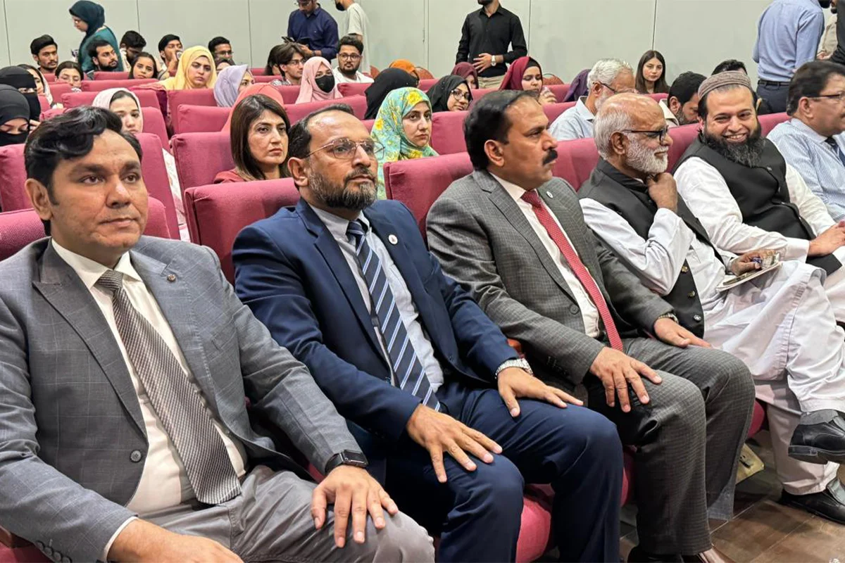 Prof. Dr. Mahtab Ahmad Khan’s Participation as the Chief Guest & Chair at Pak Pharma & Healthcare Expo (8)