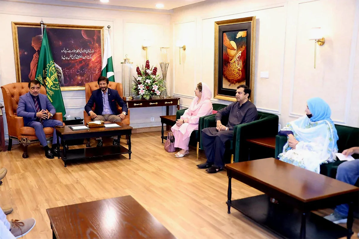 Prof. Dr. Muhammad Akhyar Farrukh Participated in LCCI Standing Committee Meeting (1)