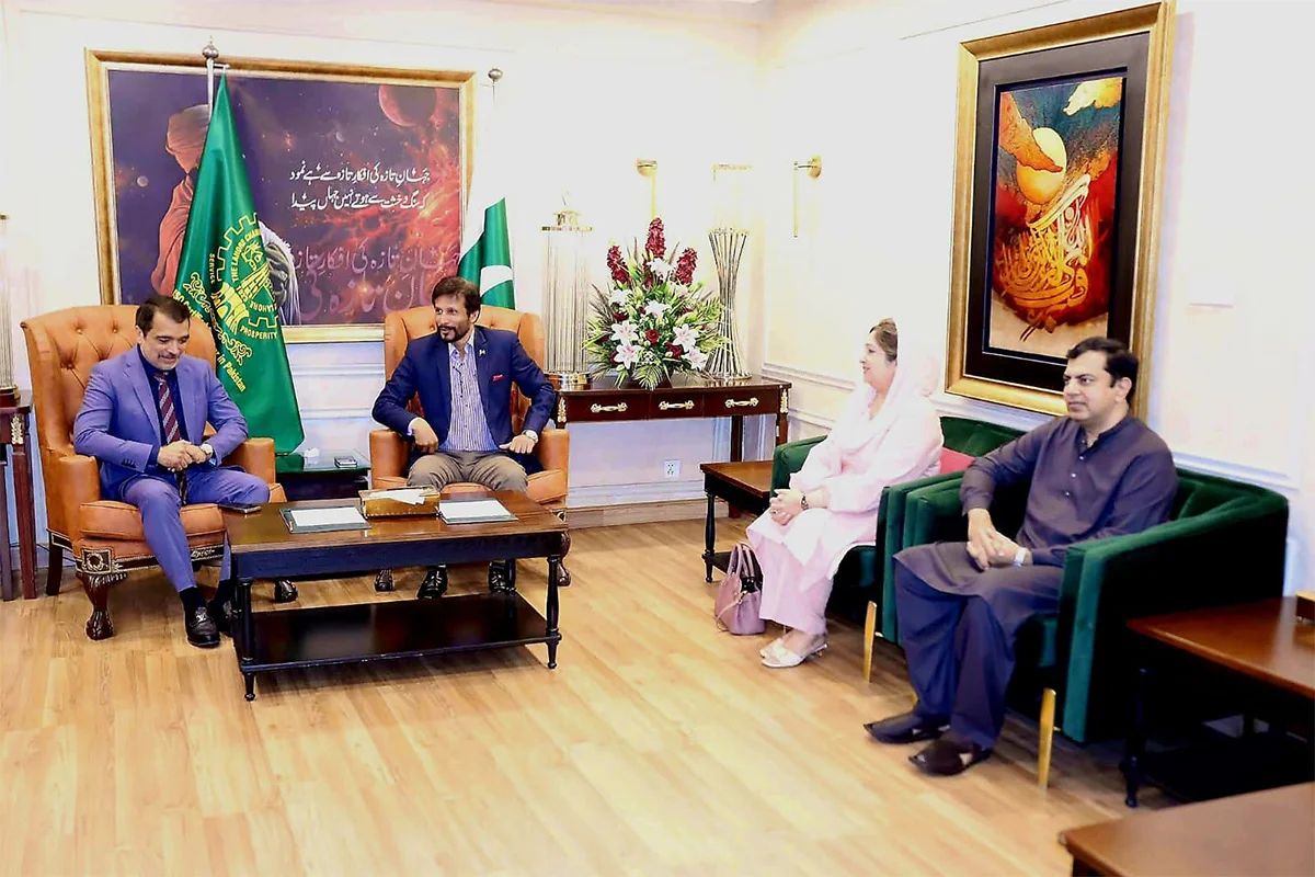 Prof. Dr. Muhammad Akhyar Farrukh Participated in LCCI Standing Committee Meeting (3)