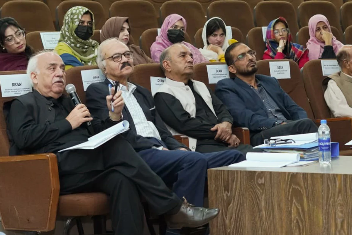 Prof. Dr. Muhammad Akhyar Farrukh’s Participation in Academic Council Meeting at University of Sialkot (2)