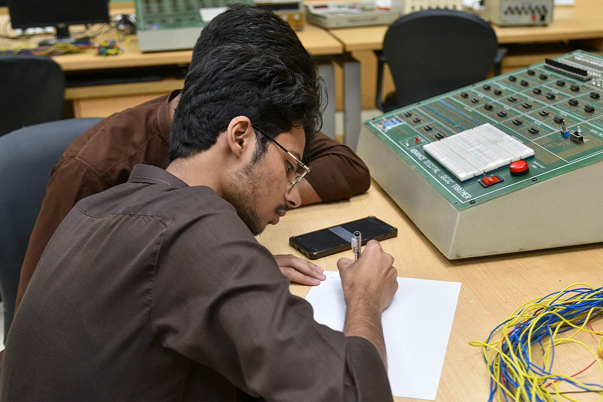 Techathon 2.0 Day 2 (1)