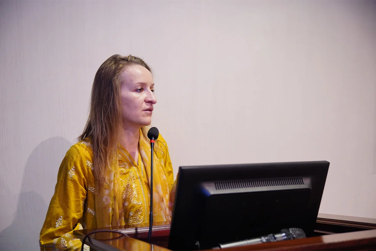 The Role of Artists & the Presence of Socio-Political Content (2)