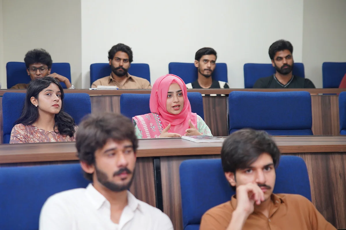 Bridging Academic HRM Concepts with Industry Realities (1)