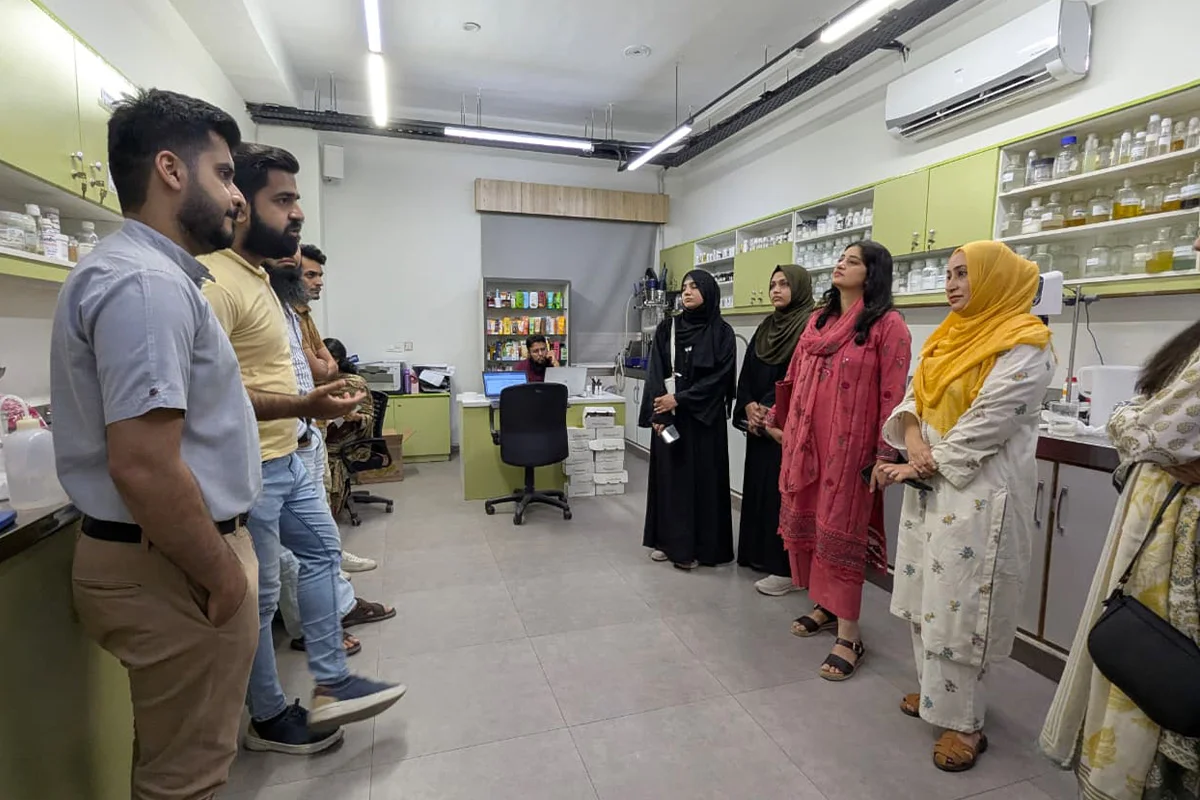 's Industry Visit to Rivaj Cosmetics (3)