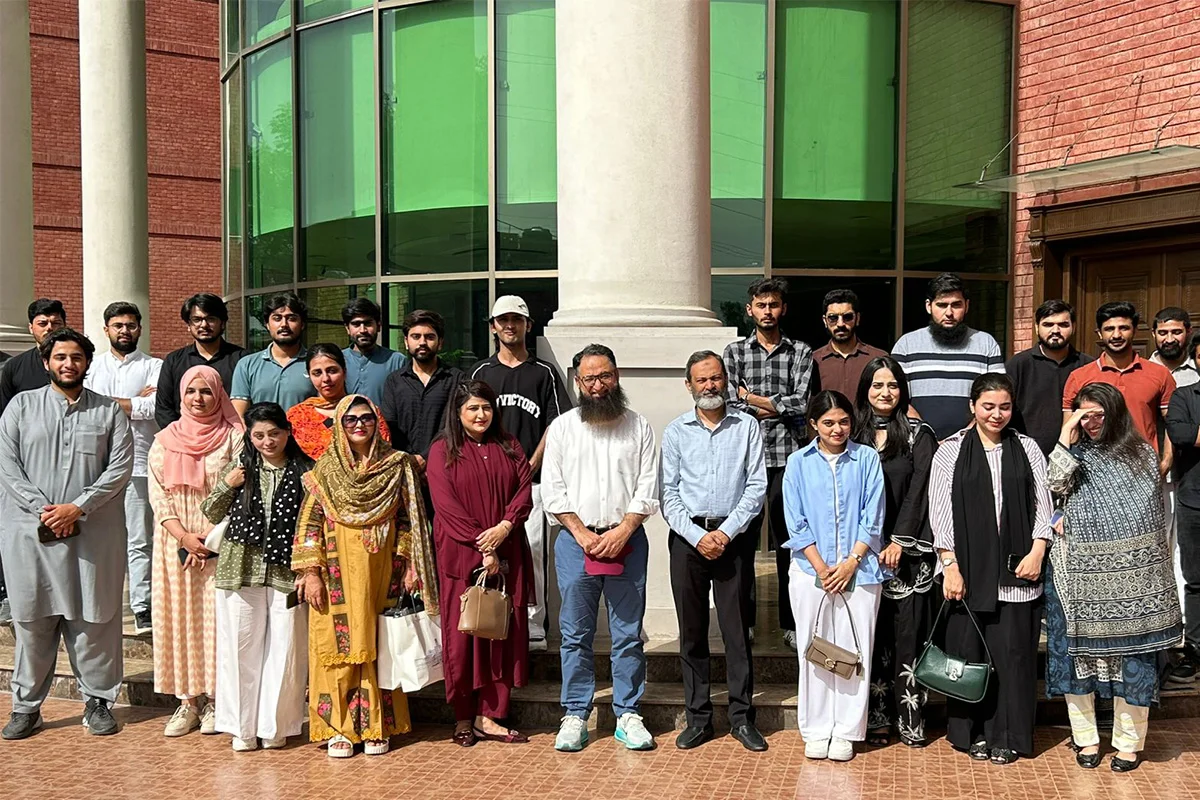' Study Tour to Sialkot Sports Industries Development Centre (SSIDC) (2)