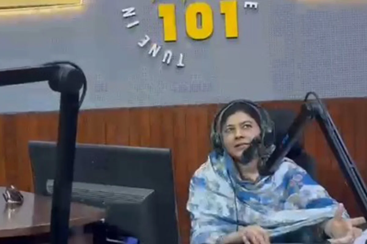 's Industry Visit to Radio Pakistan (2)