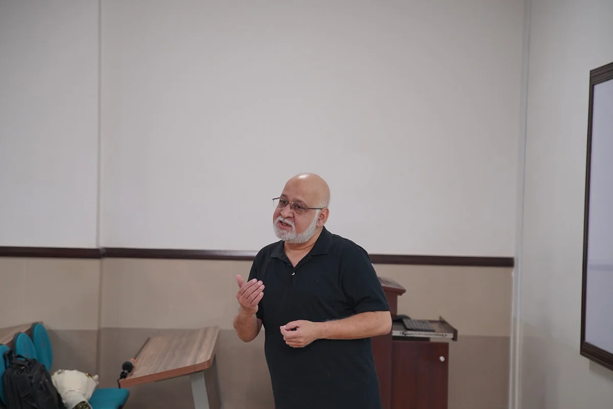 Impact of Artificial Intelligence on Computer Sciences and the Need to Adapt (1)