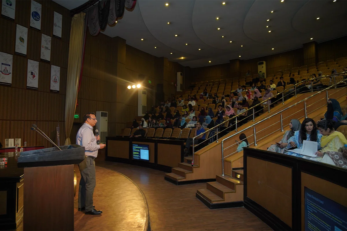 Medical Laboratory Professionals Inspiring the Future of Healthcare (8)