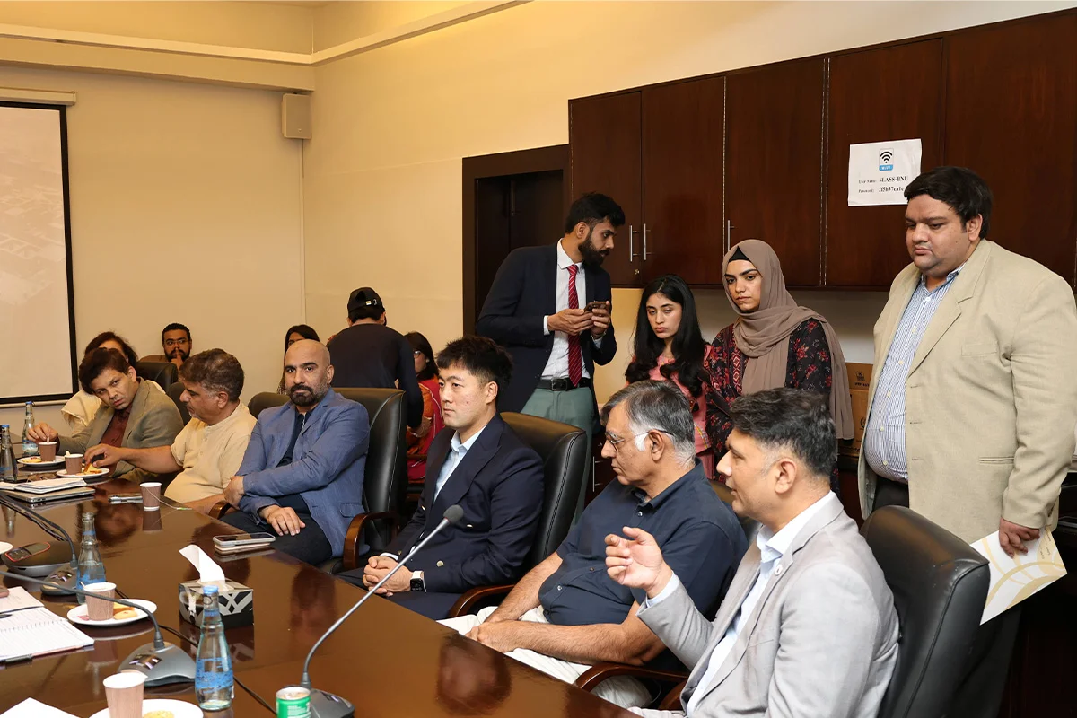 UCP International Office x Fudan University Roundtable Discussion (1)