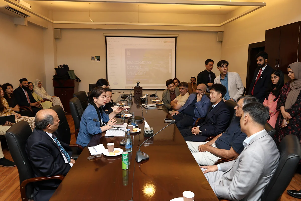 UCP International Office x Fudan University Roundtable Discussion (2)