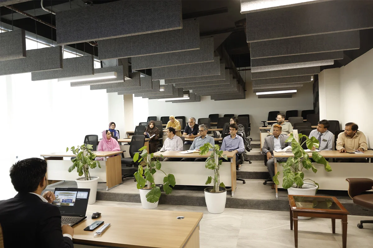 's Delegation Visit to the Environmental Protection Agency Green Building Headquarters (7)