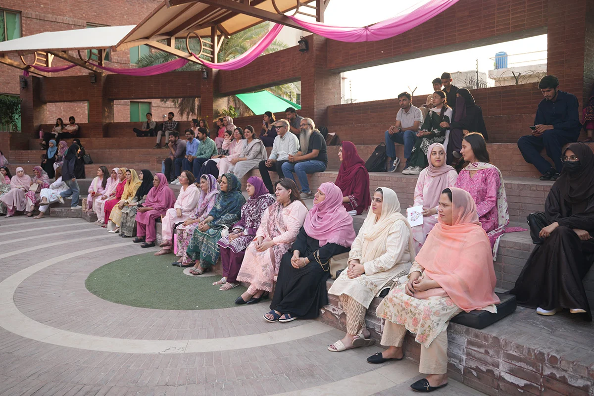 چند خط ماں کے نام (1)