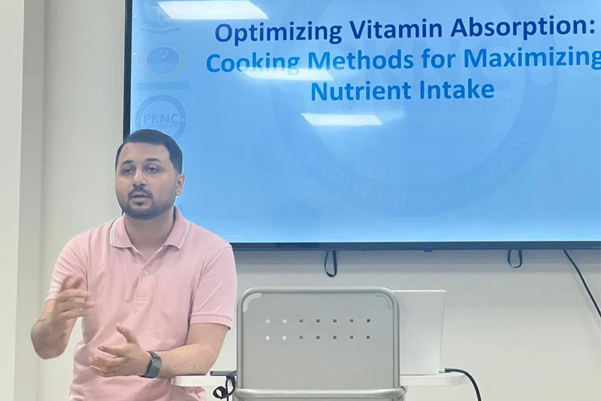 ' Industry Visit to Pak-Korea Nutrition Centre (PKNC) (2)
