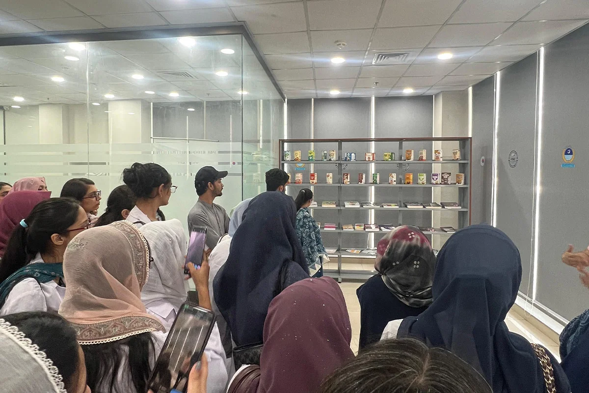 ' Industry Visit to Pak-Korea Nutrition Centre (PKNC) (4)