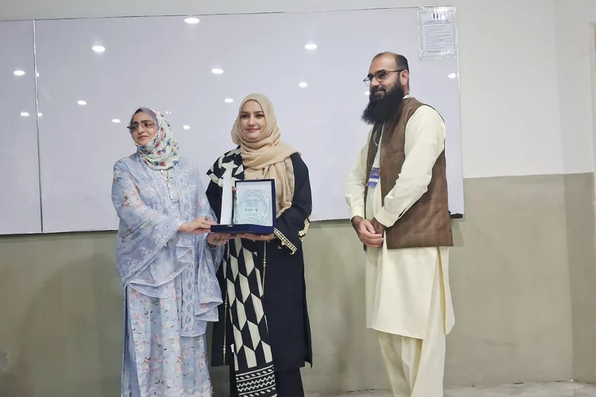 Dr. Asma Zafar participated in the 3rd International Conference on Life Sciences Harnessing for Sustainable Health, Environment & Industry as a Guest Speaker, UMT (2)