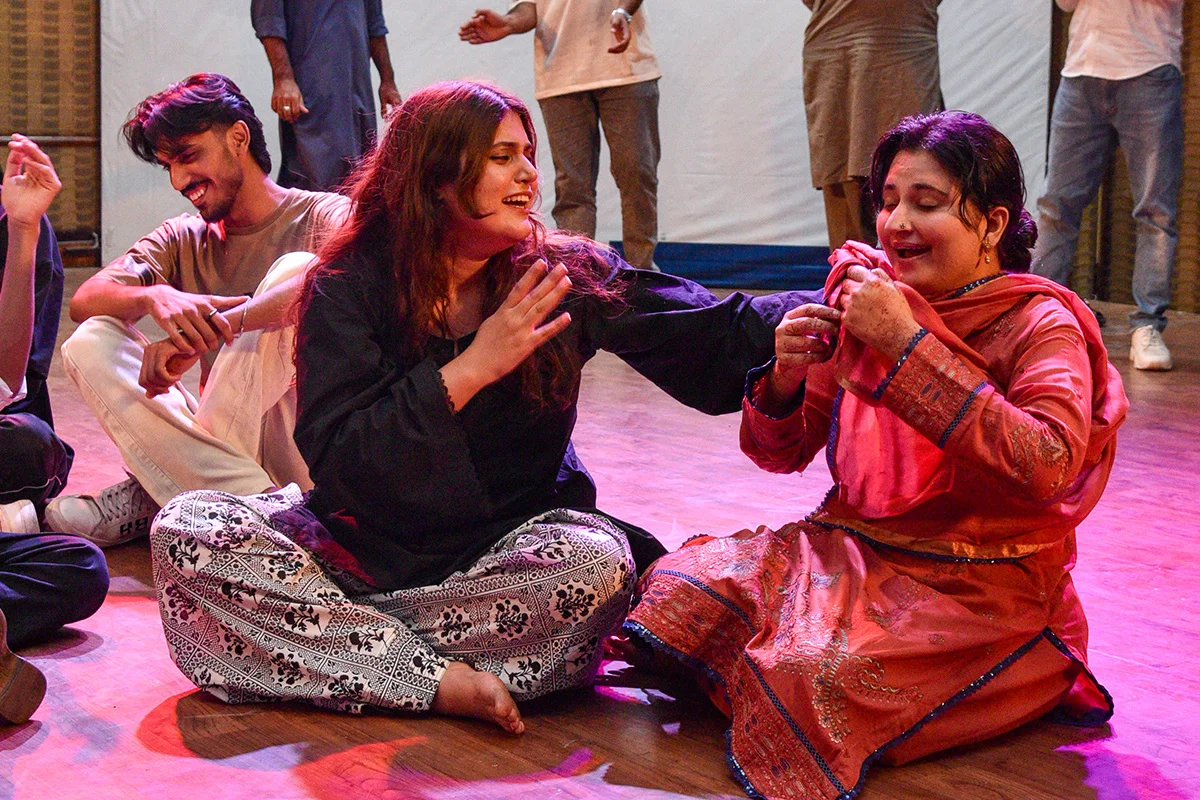 Kirdaar Kahani – The Story of Characters (5)