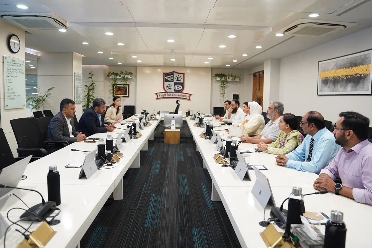 's Visit to Punjab Safe Cities Authority (1)