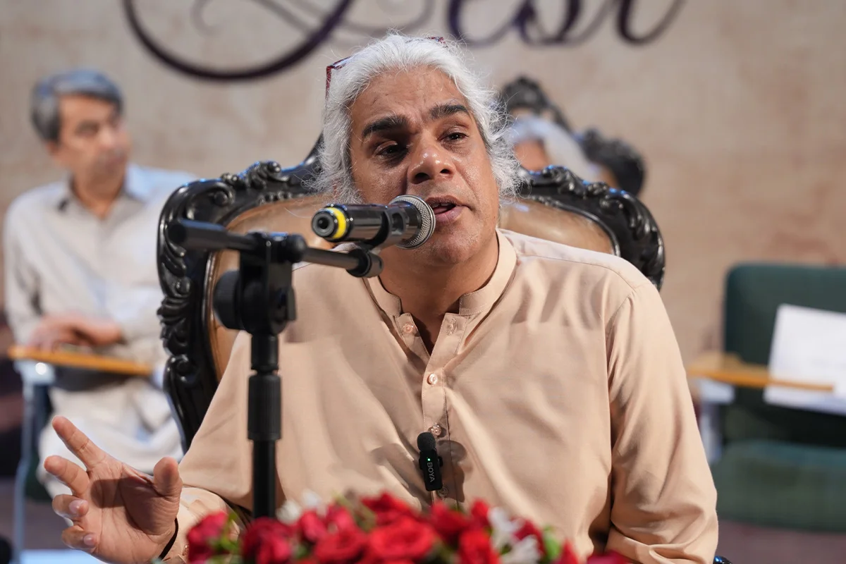 بیادِ تجمُل کلیم (5)