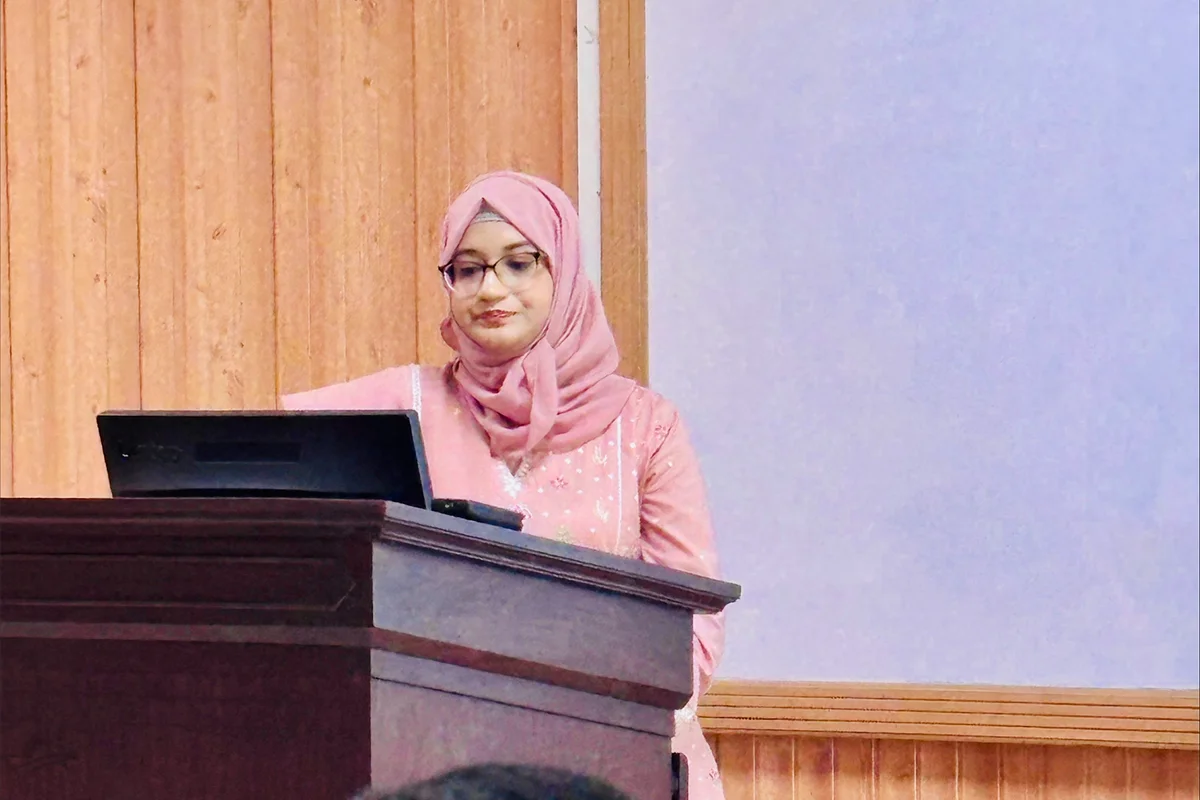 's Thesis Defense (4)