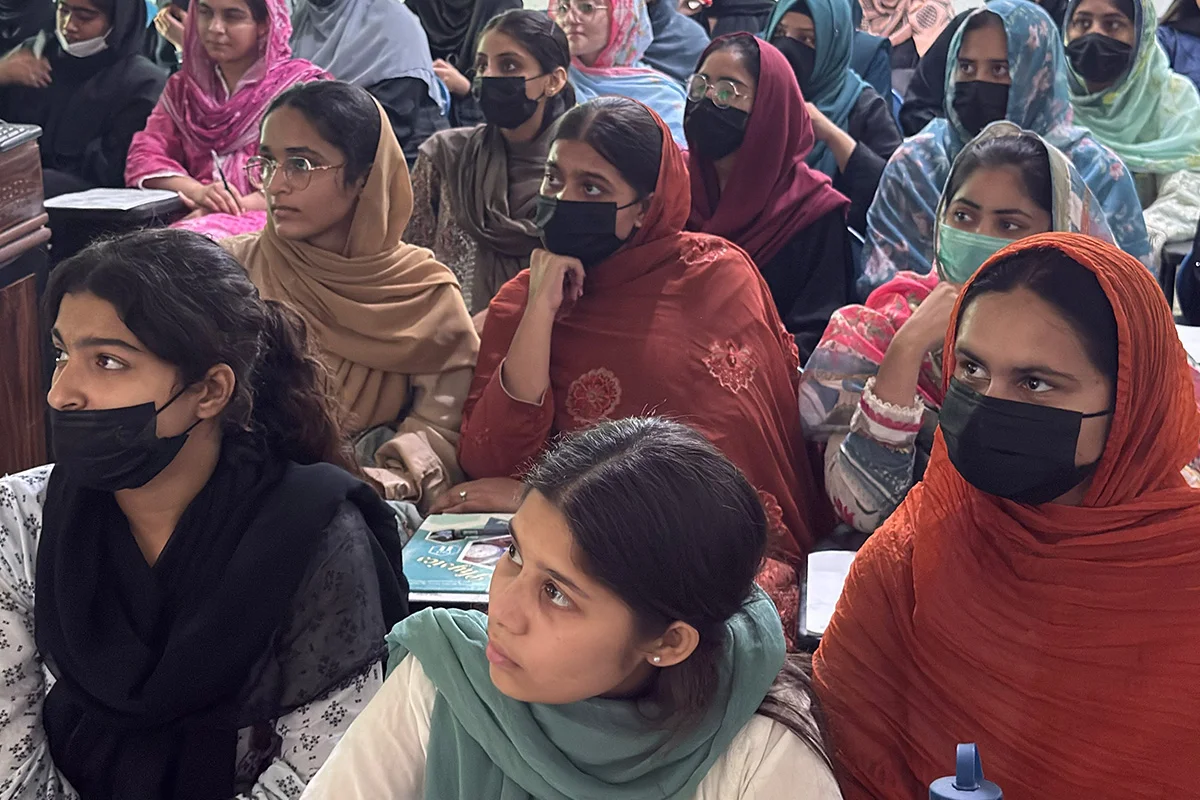 International Hub’s Initiative for National Scholarship Exam at Punjab College, Wazirabad (2)