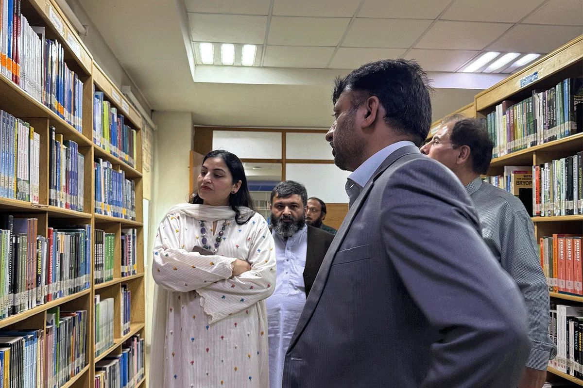 Punjab Higher Education Commission (PHEC) Monitoring & Evaluation Team Visited UCP (10)