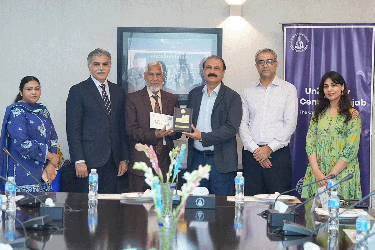 Retired Faculty & Staff Farewell Ceremony (11)