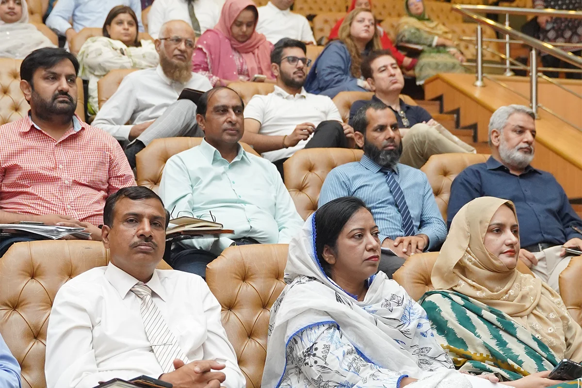Research Proposal & Grant Writing (4)