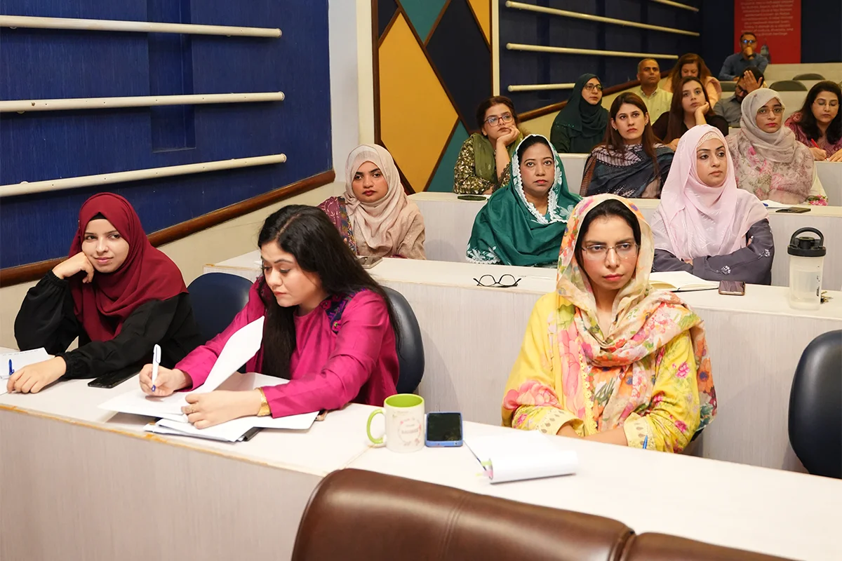 Revenue Generation through Industrial Projects & Consultancy (1)