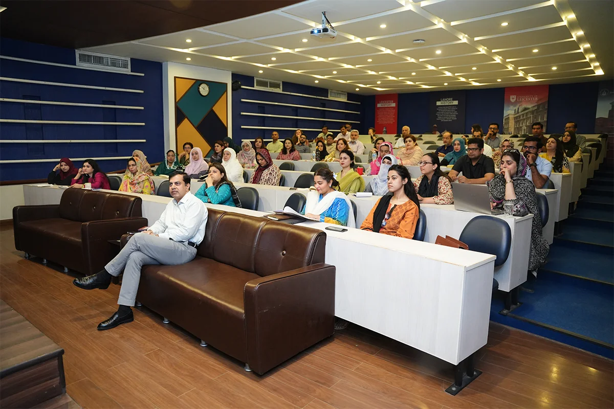 Revenue Generation through Industrial Projects & Consultancy (15)