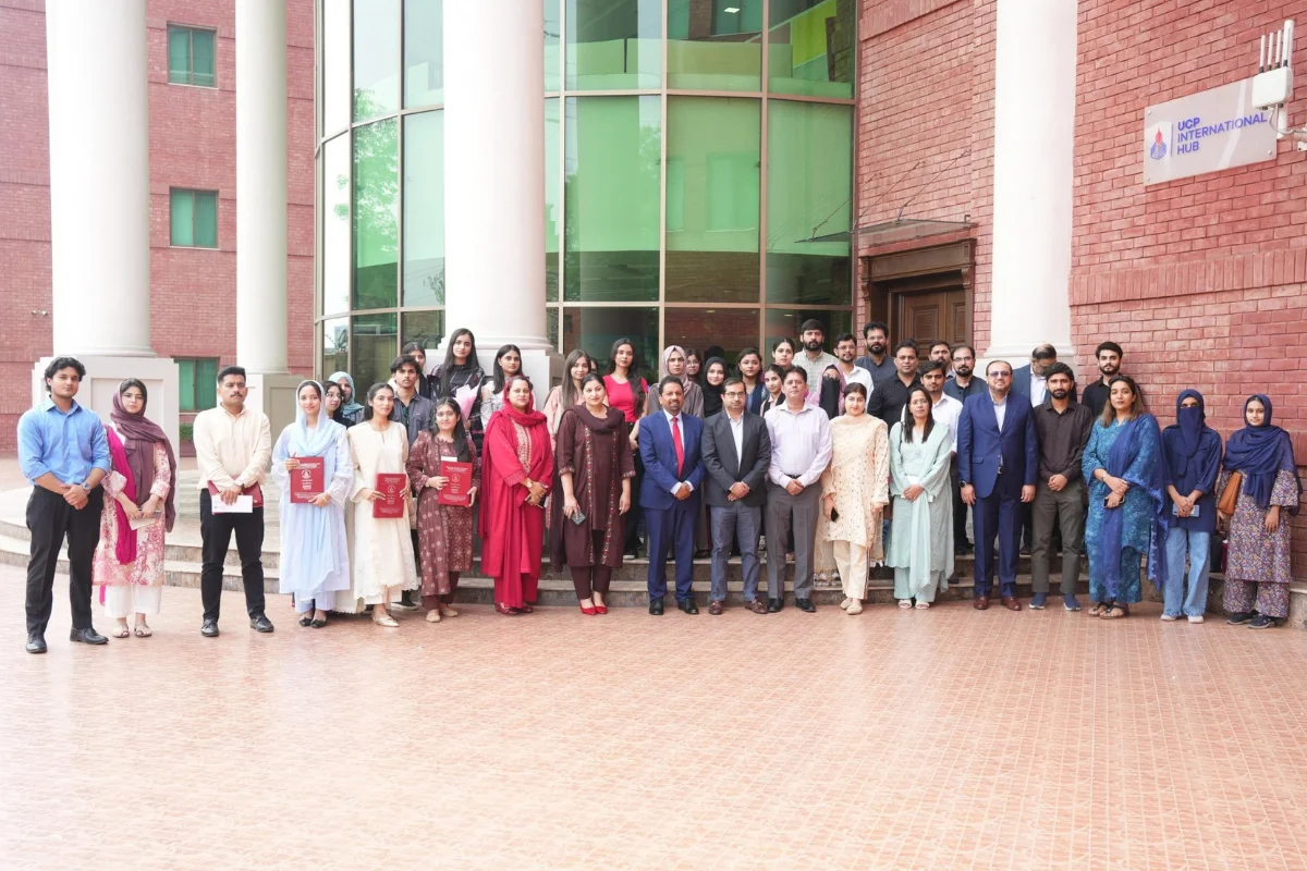 Department of Food and Nutrition Sciences x Al-Moiz Industries Limited Applied Research Program Batch 1 Concluding Ceremony (3)