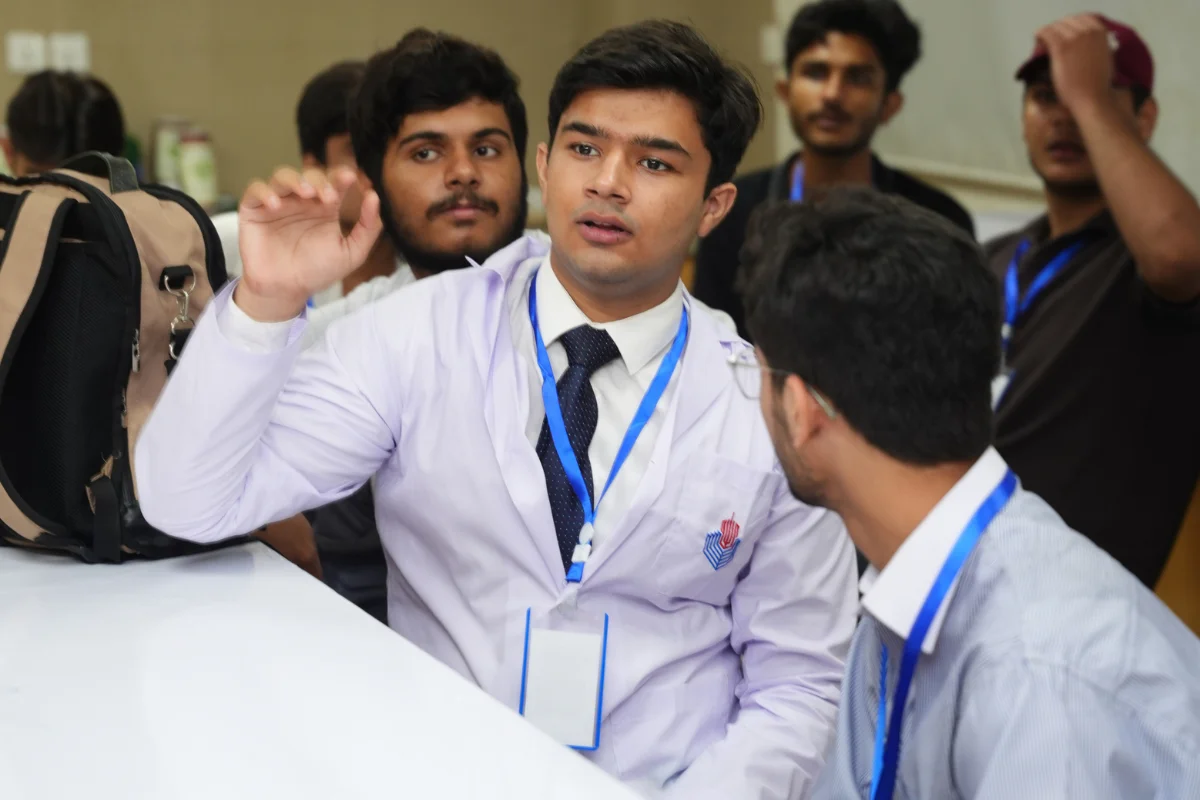 's Become a Scientist for a Day (2)