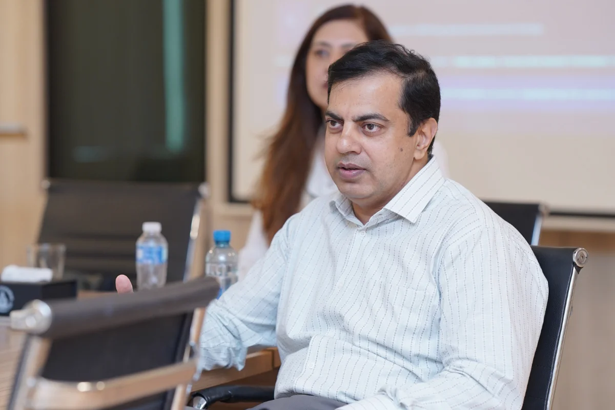 Financial Strategies and Revenue Models for Startups (2)