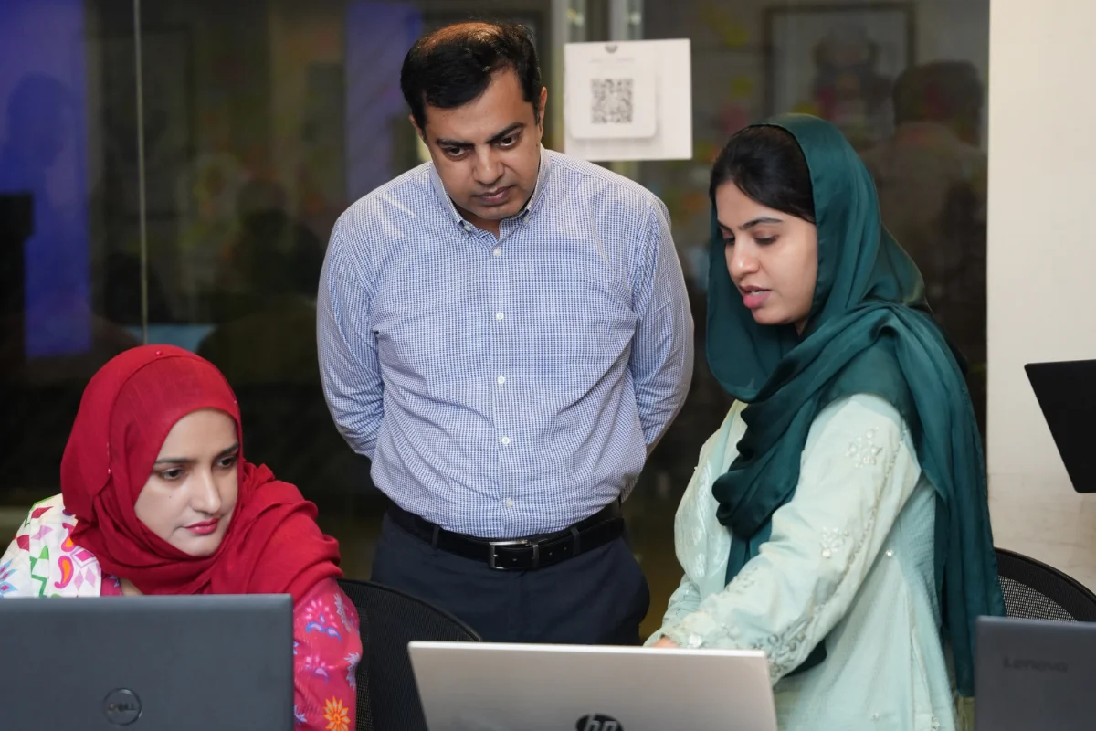 ORIC-UCP Organizes Faculty Hands-on Training on Project Grant (8)