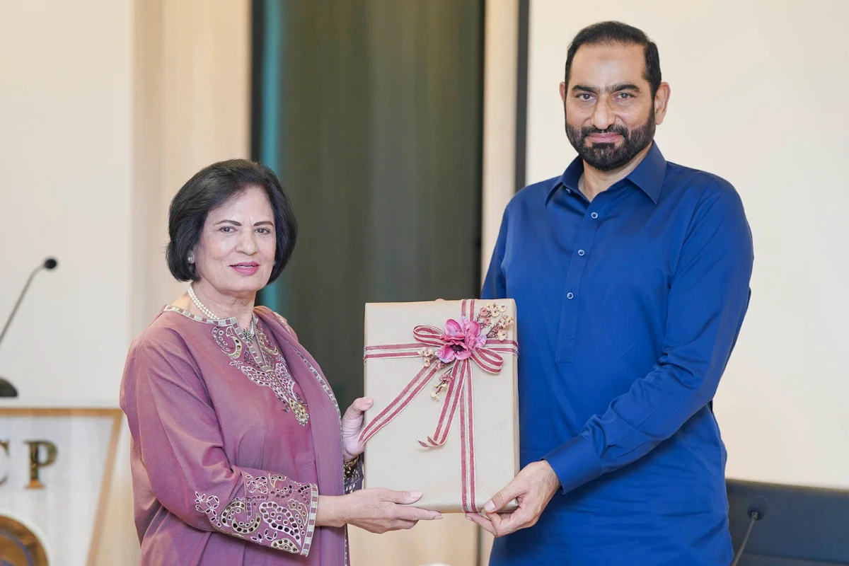 's Farewell Ceremony (16)