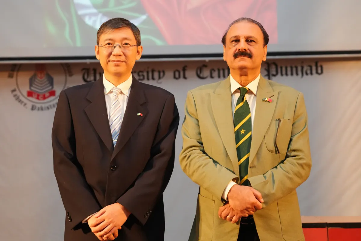 Consul General Scholarship Cheques Distribution Ceremony (39)
