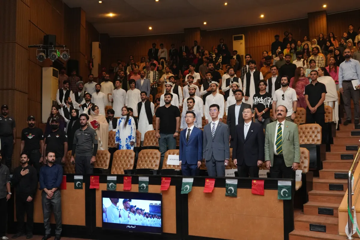 Consul General Scholarship Cheques Distribution Ceremony (5)