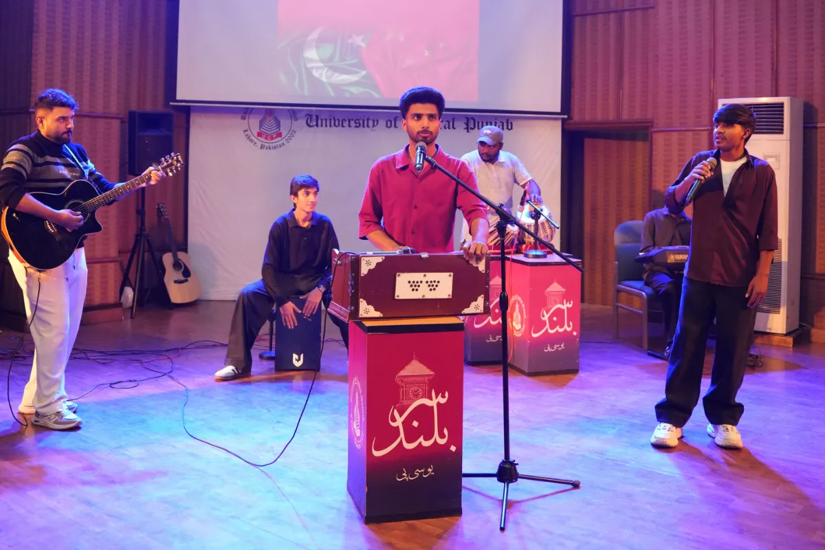 Consul General Scholarship Cheques Distribution Ceremony (51)
