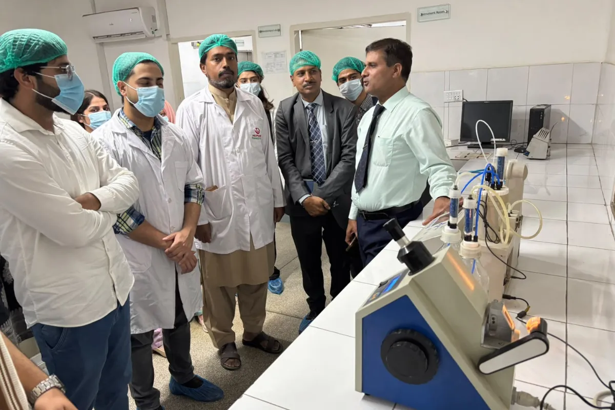's Visit to MEDPHARMA Research Lab and AMZ Agro Division, Lahore (3)