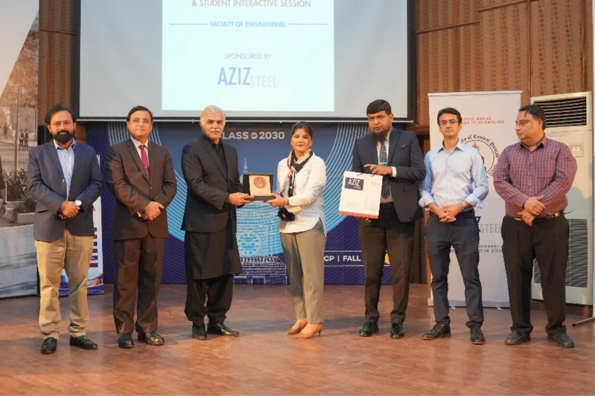 's Orientation and Industry Engagement Session (9)